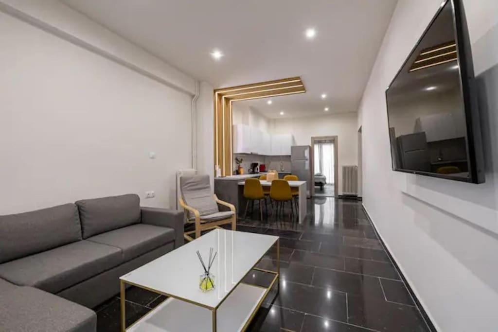 So36 Filoxenia Place Like Home In Koukaki-Near Metro 아테네 외부 사진